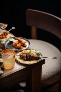 Auro Kitchen Bar - F&B